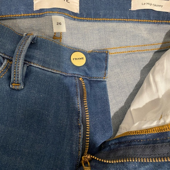 FRAME Le High Skinny Jeans - Picture 5 of 6